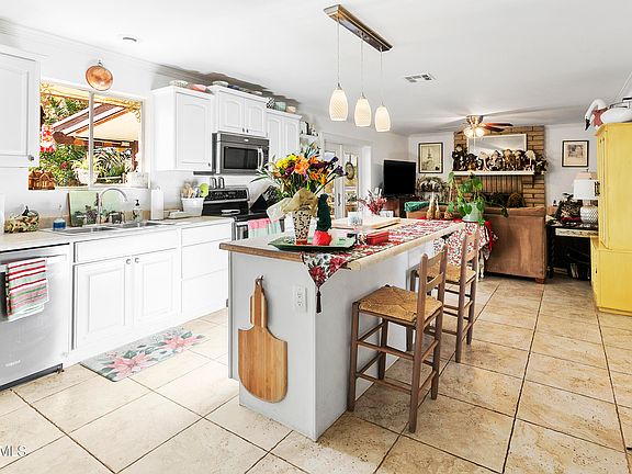 5th image of 3109 E LUPINE Avenue