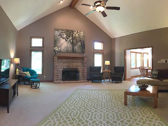 4th image of 7063 Stonecreek Dr