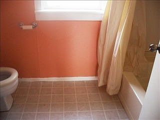 5th image of 55364 Lexington Ave