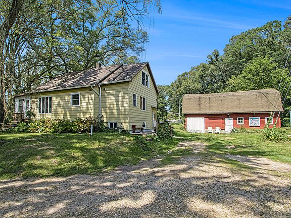 5th image of 6612 Hart Dr