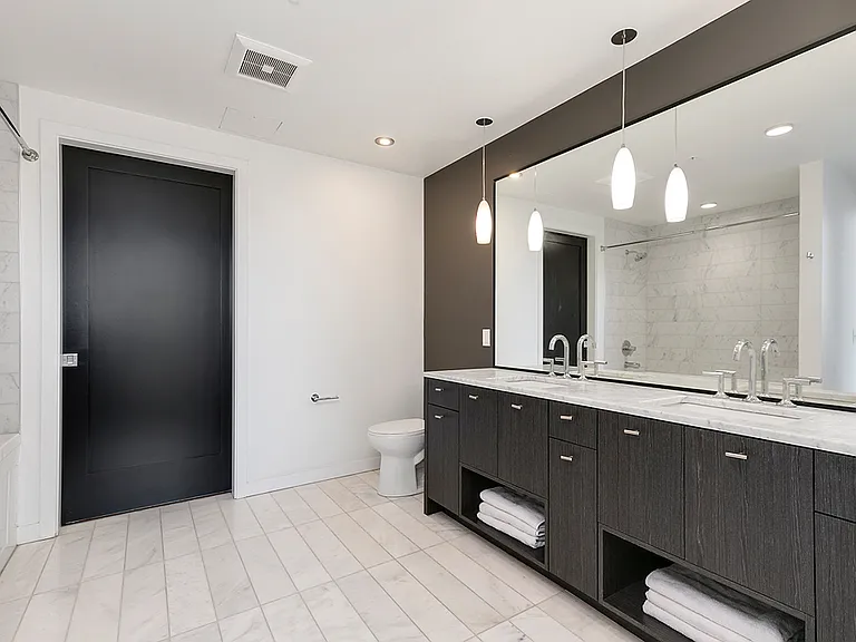 1321 Seneca St #506 — Photo 8