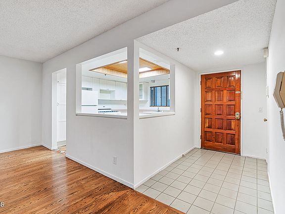 2nd image of 625 E Del Mar Blvd APT 101