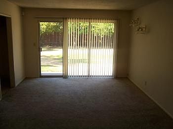 3rd image of 621 W Alamos Ave