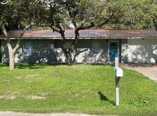 2465 Greenbriar Dr, Ingleside, TX 78362