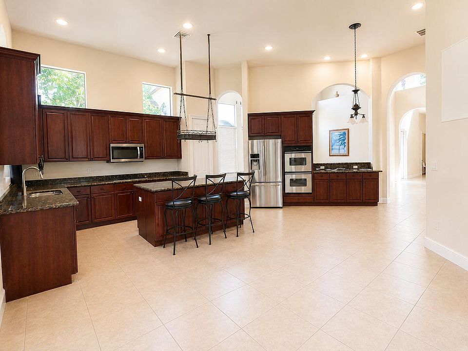 1st image of 10341 Medicis Pl