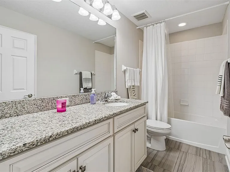 19328 Breynia Dr — Photo 45