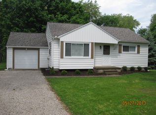 13251 Dawn Ave NW, Uniontown, OH 44685