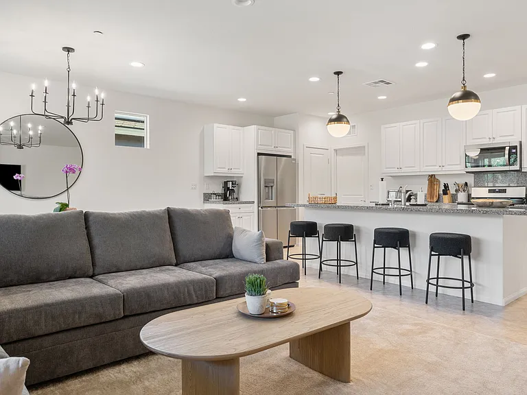 51805 Pinnacle Vista Dr — Photo 24