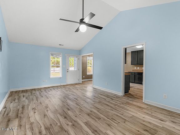 4th image of 118 Blueberry Fields Road