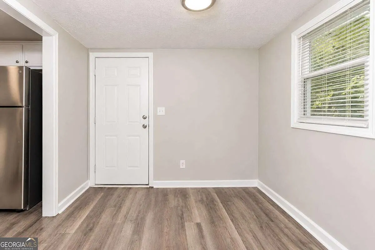 3 bed, 1136 sqft, $1,000 — Photo 4