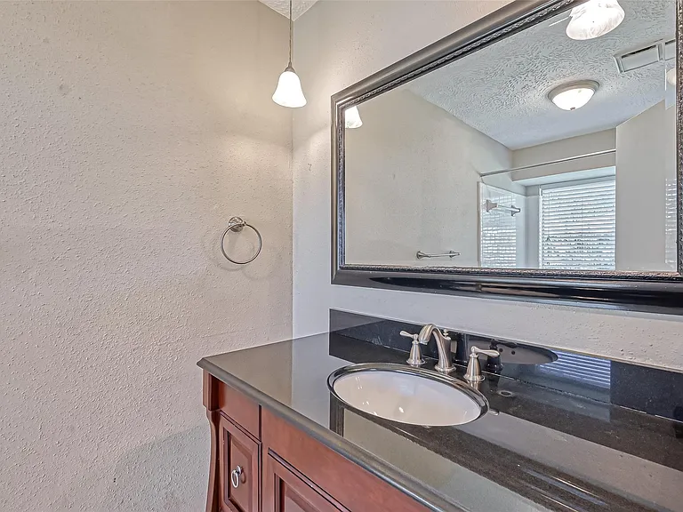 442 Redway Ln — Photo 14