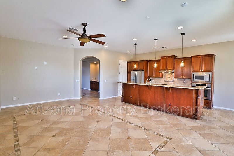 1st image of 2021 W Gloria Ln