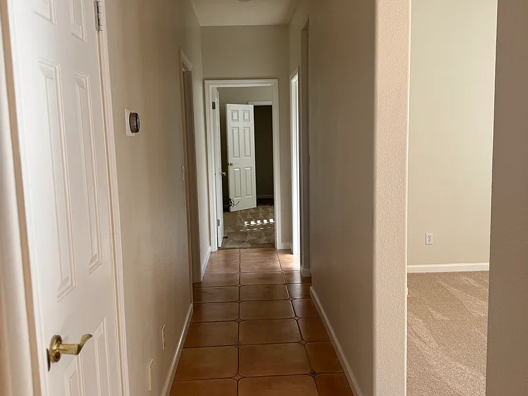 5835 Killarney Cir — Photo 10