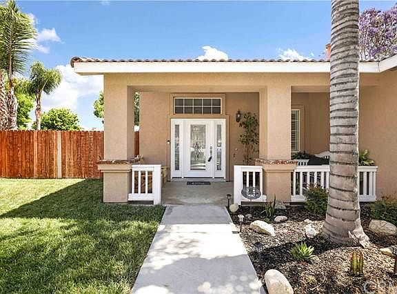 4th image of 11327 La Luna Cir