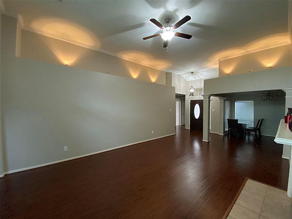 4th image of 6715 Walnut Sq