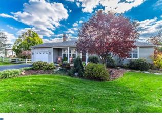 96 Birchwood Dr, Chalfont, PA 18914