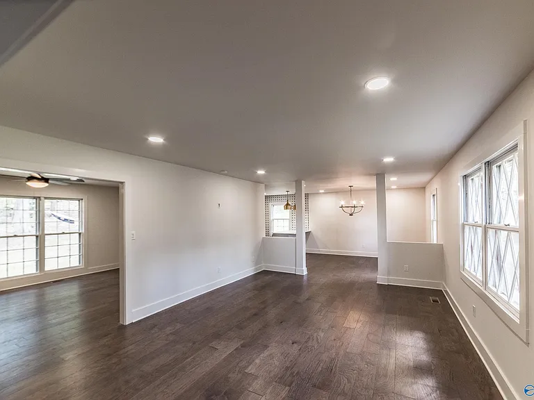 8013 Tea Garden Rd SE — Photo 5