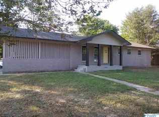 1515 16th Ave SW, Decatur, AL 35601