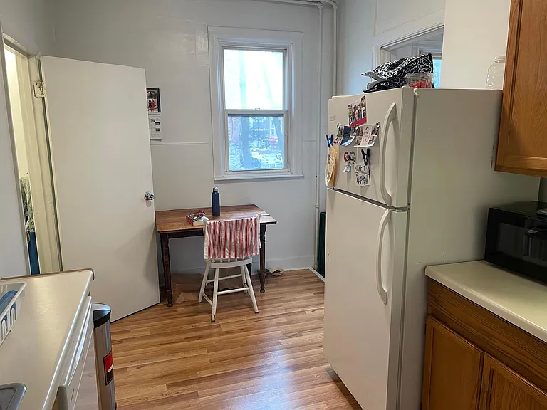 142 S Aurora St #2 — Photo 7