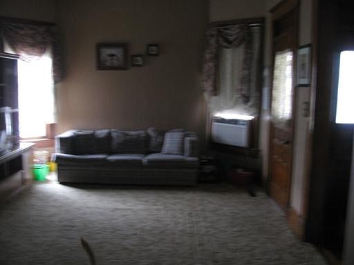 5th image of 227 N Church St
