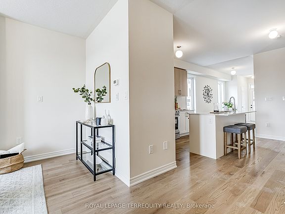 5th image of 1218 Elizabeth Mackenzie Dr