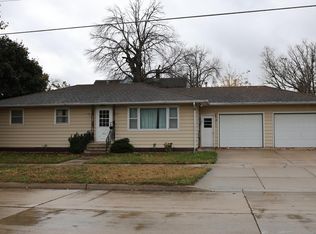 701 10th St NE, Austin, MN 55912