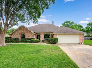 3700 Wimberly Dr, Bedford, TX 76021