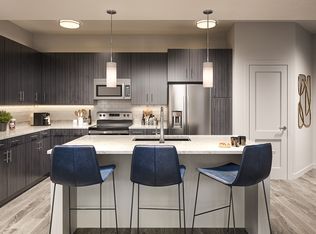 2900 W Hamlin Rd #930-102, Rochester, MI 48309