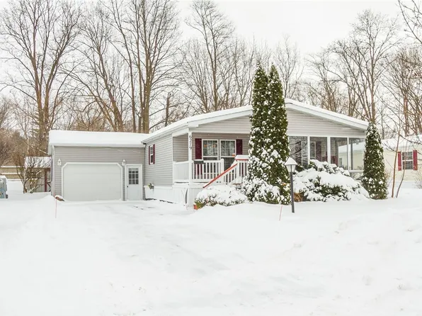 6279 Murphy Dr #632, Victor, NY 14564