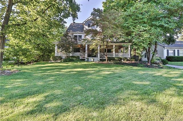1st image of 527 Scott Ave