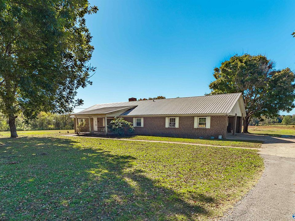1st image of 2598 Troy Rd