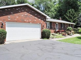 540 Rainbow Dr NW, Lancaster, OH