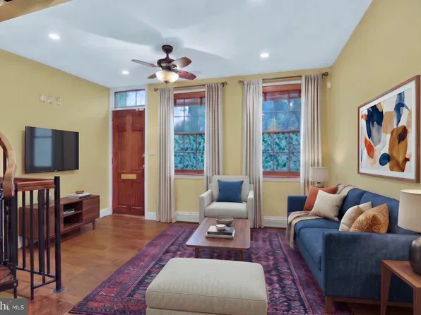 928 Irving St, Philadelphia, PA 19107