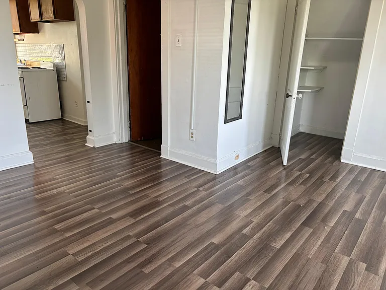 2916 Churchview Ave #3 — Photo 8