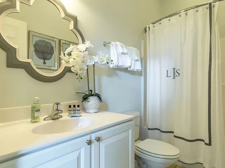 204 Michigan Ave #11 — Photo 6