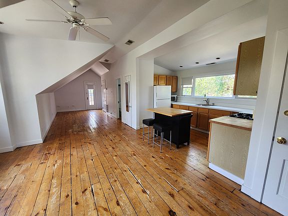 3rd image of 2139 W North Ave #3