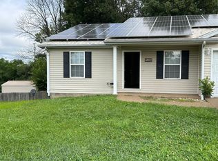 6802 Lexington Dr, Newburgh, IN 47630