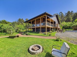 2460 Lee Ln, Eureka, CA 95503