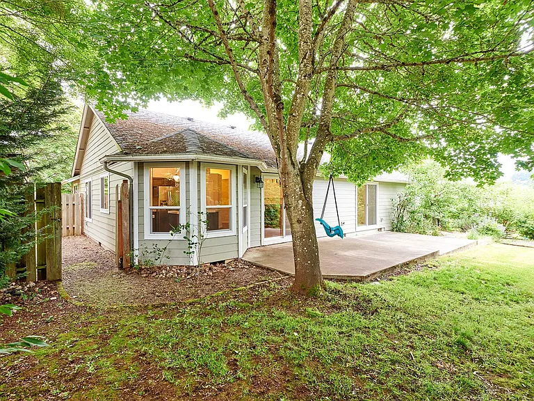 5455 Norma Ave SE — Photo 39