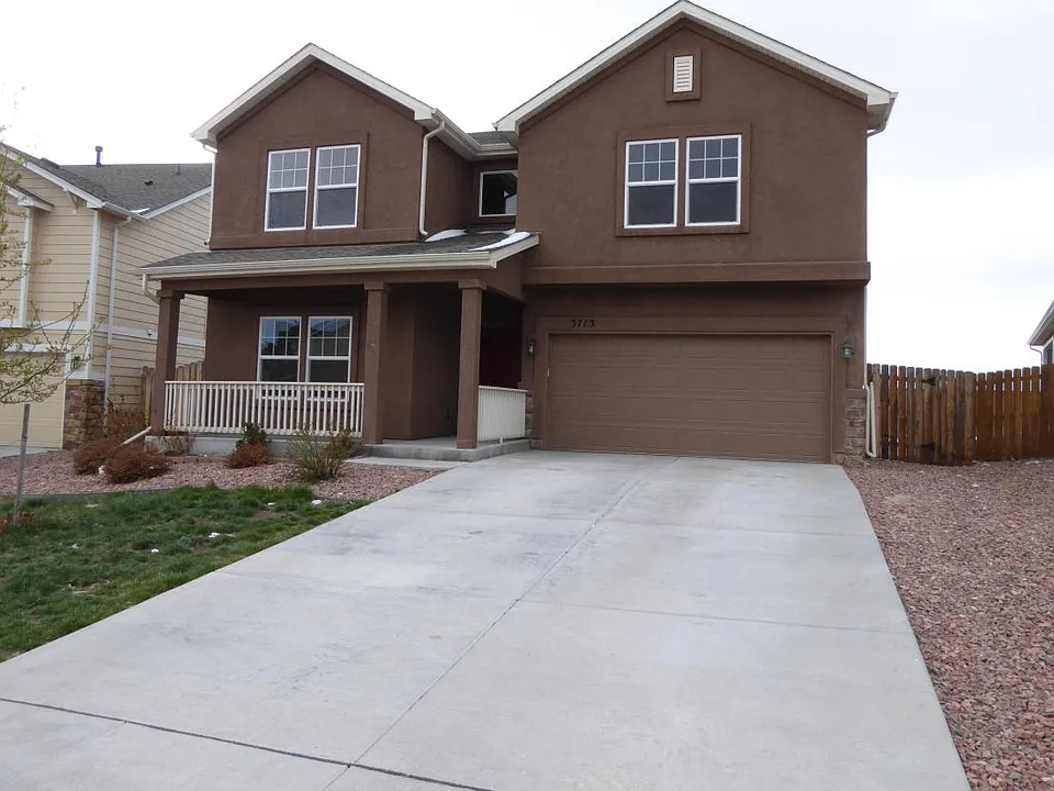 3713 Reindeer Cir