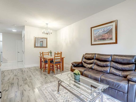 5th image of 12310 222nd St #206