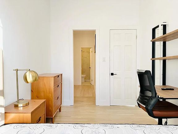 4th image of 1223 Bedford Ave APT 4