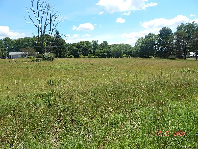 2nd image of 0 S PLATTEKILL Road