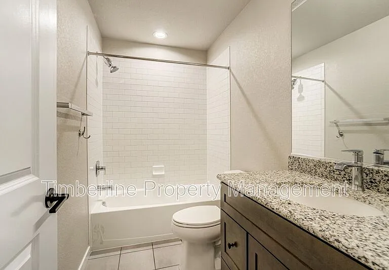 6348 Deco Dr — Photo 39