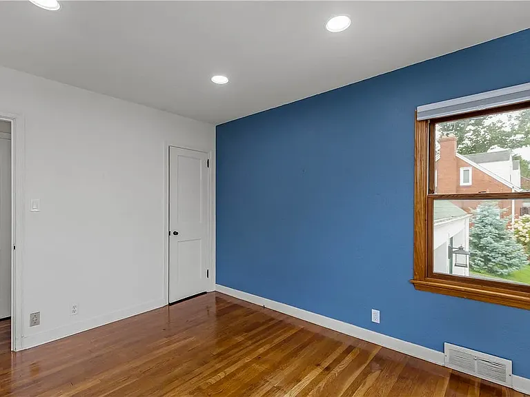 first floor bedroom #1