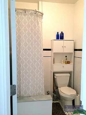 Rented by Brownstone Real Estate | media 18