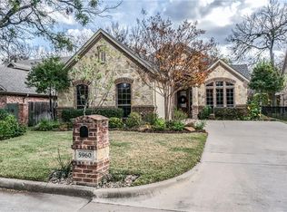 5960 Riverbend Pl, Fort Worth, TX 76112