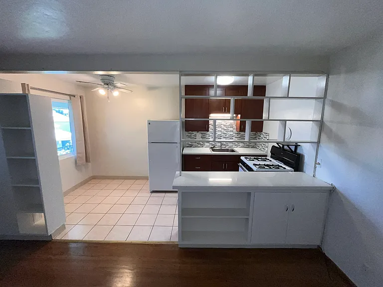 4151 Emerald St #7 — Photo 2