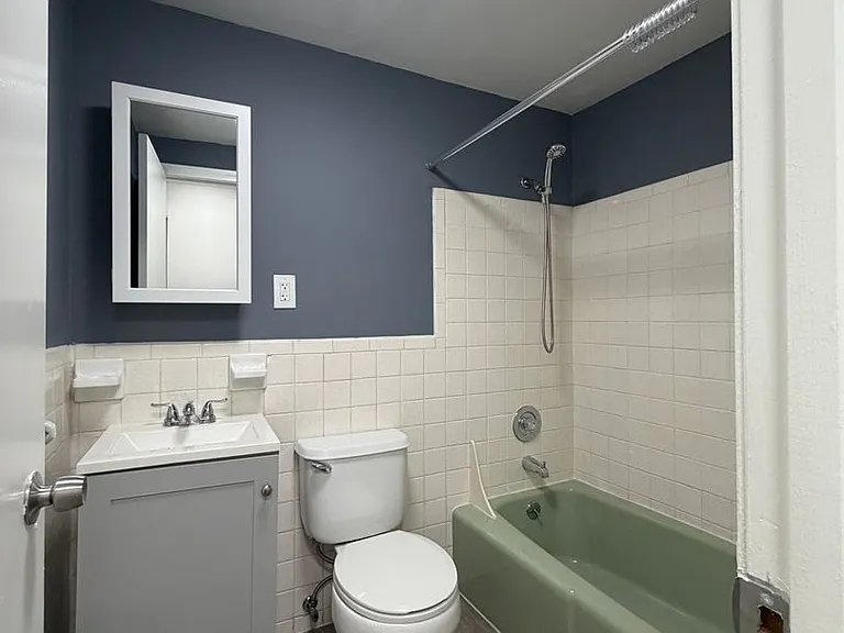 Willard Street Apartments offers the perfect location, with easy access to all major Highways 495... — Photo 3