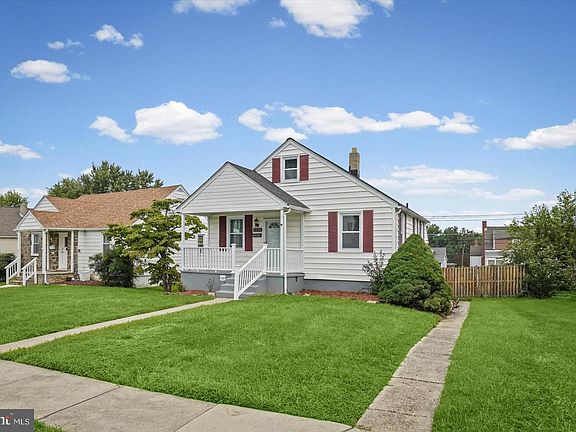 2nd image of 4228 Thorncliff Rd